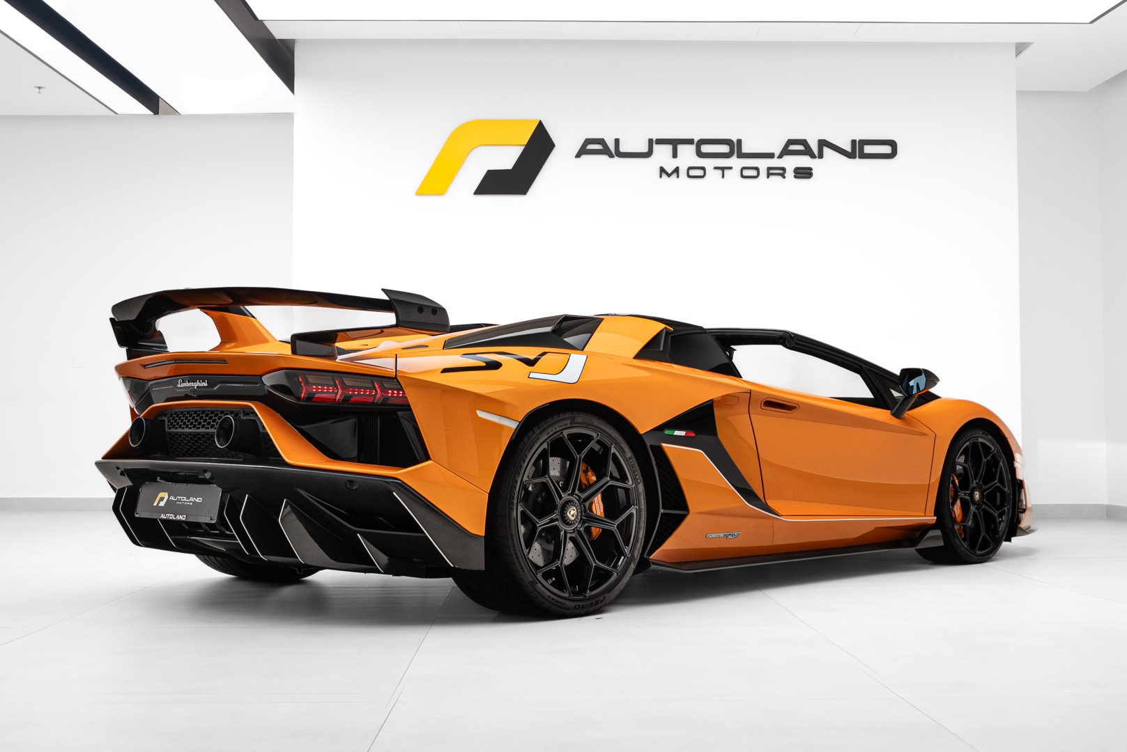 2021 LAMBORGHINI AVENTADOR SVJ ROADSTER